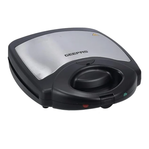 صانعة ساندويتش